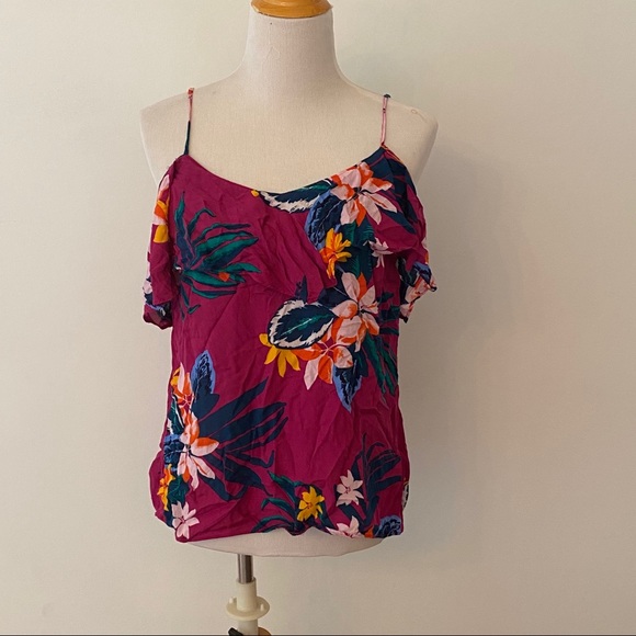 Old Navy Cold Shoulder Top - Picture 3 of 3